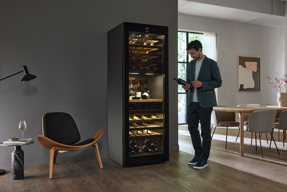 Chłodziarka na wino wolnostojąca Miele KWT 4999 F 12156870