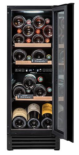 Winiarka do zabudowy Avintage AVU27D82