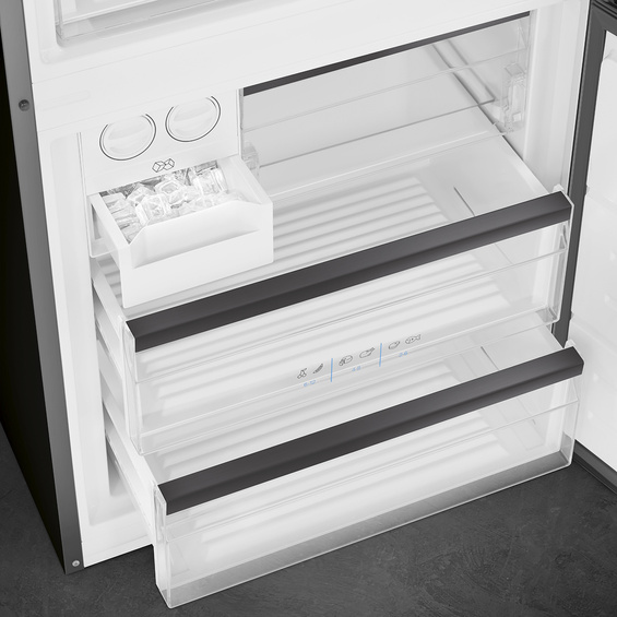 Chłodziarko - zamrażarka wolnostojąca Smeg FC48KDND