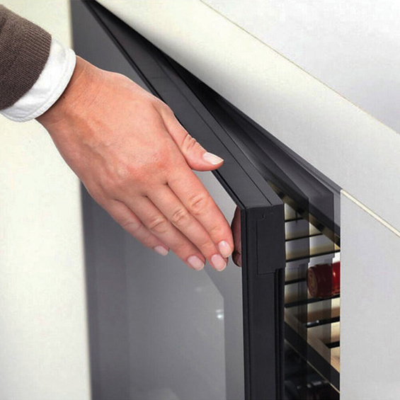 Winiarka Dunavox DVN-19.50B.TO