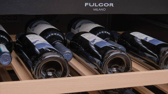 Winiarka podblatowa do zabudowy Fulgor Milano FWC 8200 U TC BKX